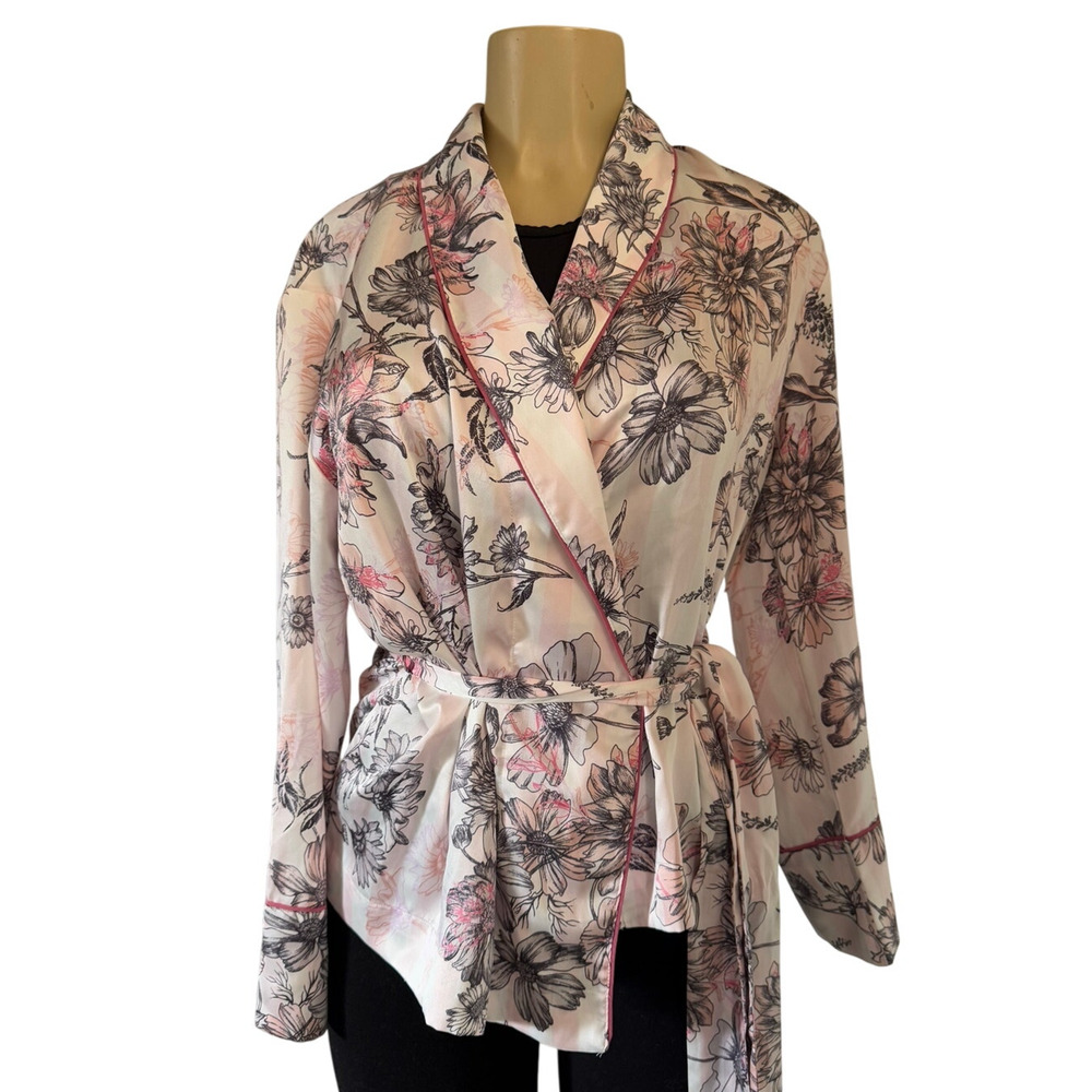 Victoria's Secret Satin Pink Floral Kimono Robe Tie Closure  XS Sleepwear NWT